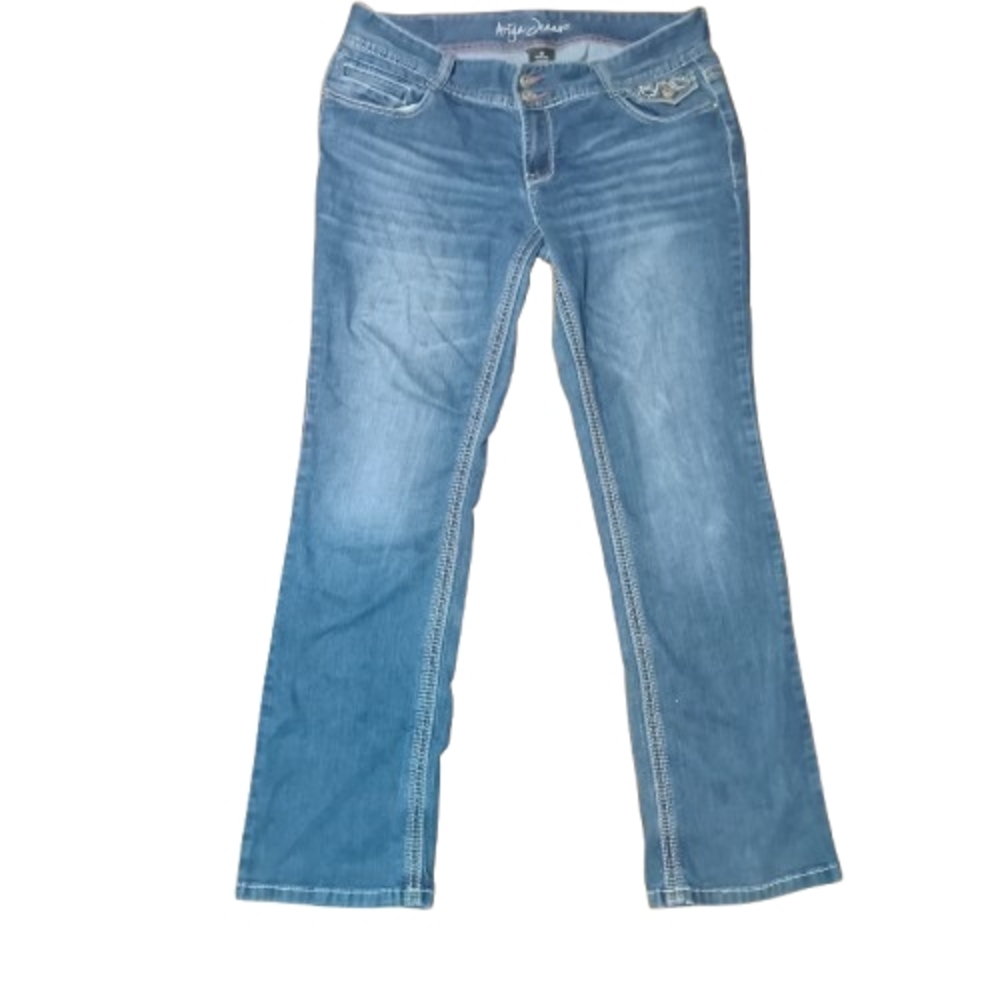 Ariya size 14 relaxed fit wide leg Blue Jeans
